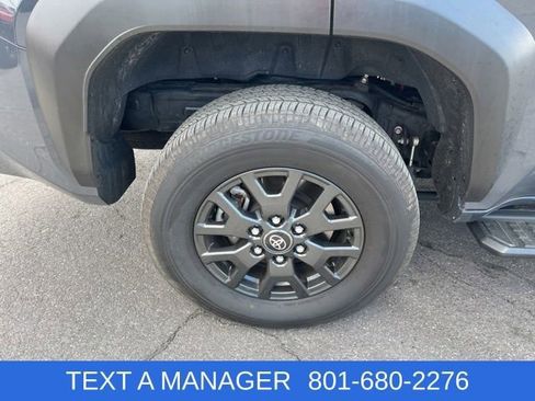Used 2025 Toyota 4Runner SR5 AWD/4WD image 7
