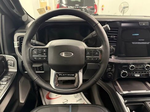 New 2026 Ford F250 Platinum image 18