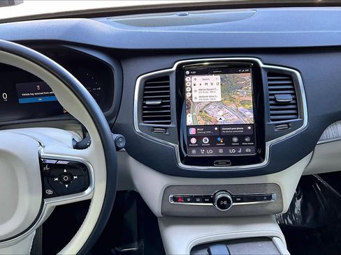 Used 2025 Volvo XC90 T8 Core w/ Climate Package image 6