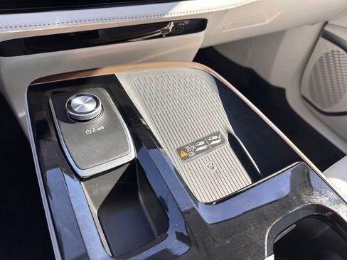 New 2026 Buick Enclave Avenir w/ Super Cruise Package image 32