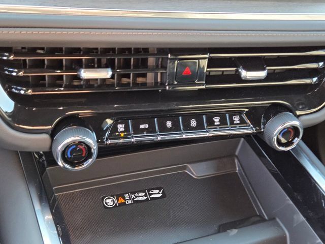 New 2026 Chevrolet Tahoe High Country AWD/4WD image 13