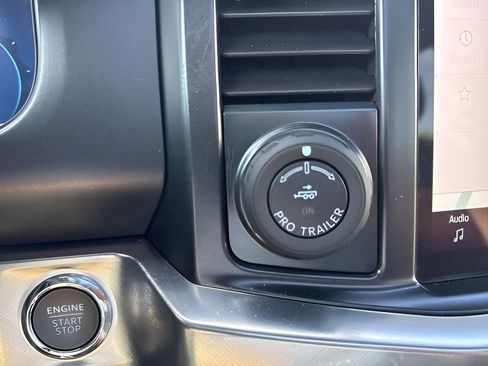 Used 2025 Ford F250 King Ranch w/ Chrome Package AWD/4WD image 24