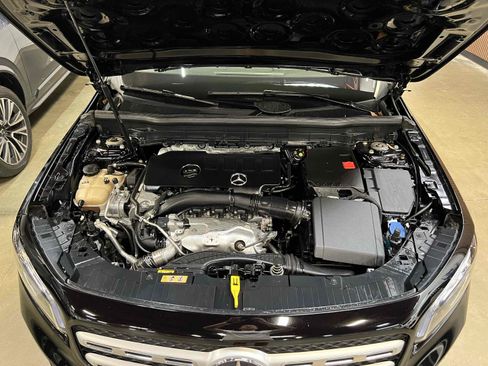Used 2020 Mercedes-Benz GLB 250 image 22
