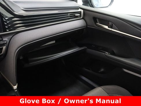 Certified 2025 Toyota Camry LE image 22