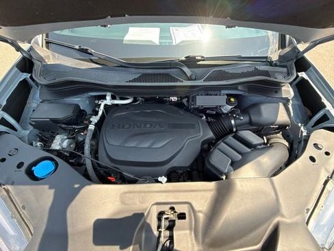 Used 2022 Honda Passport EX-L image 2