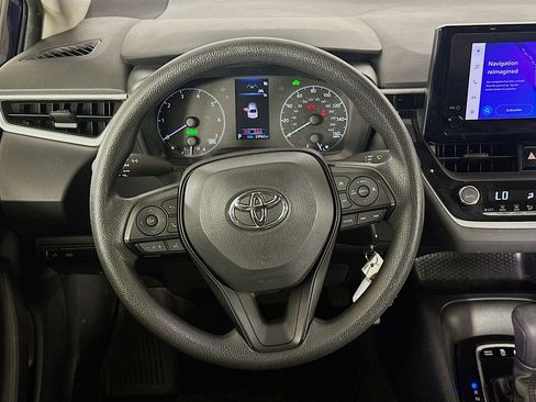 Used 2023 Toyota Corolla LE FWD image 18