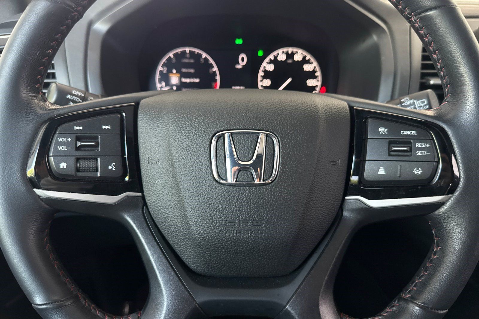 Used 2025 Honda Odyssey Sport-L image 10
