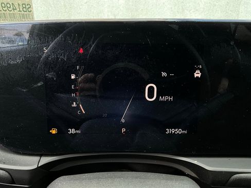 Used 2025 Buick Envista Preferred image 35