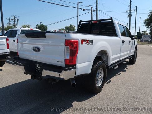 Used 2019 Ford F250 XL w/ Power Equipment Group AWD/4WD image 5