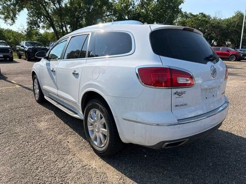 Used 2017 Buick Enclave Leather AWD/4WD image 6