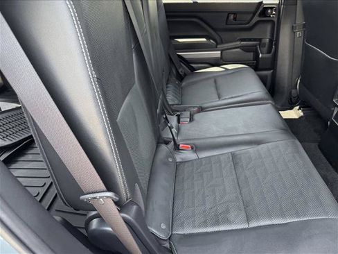 Certified 2025 Toyota 4Runner TRD Off-Road Premium w/ Tow Technology Package AWD/4WD image 18