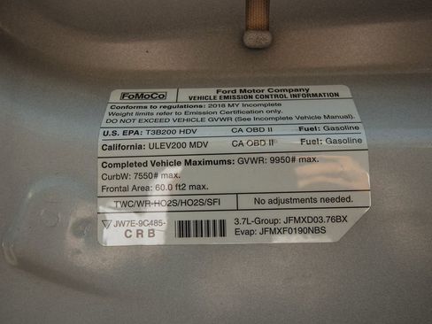 Used 2018 Ford Transit 250 138 image 18