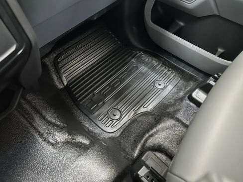 New 2026 Ford F250 XL w/ XL Chrome Package image 34