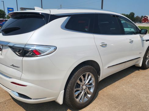 Used 2022 Buick Enclave Avenir w/ Trailering Package, 5000 lbs. AWD/4WD image 4