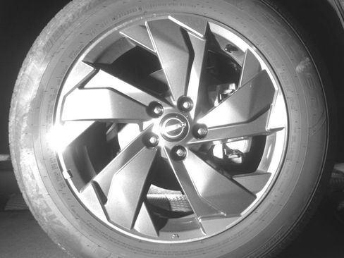 Used 2025 Nissan Rogue SV image 13