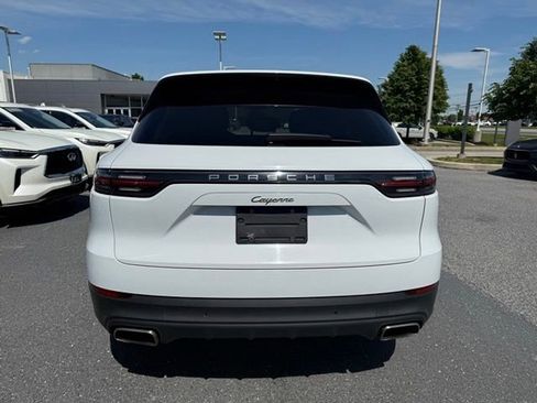 Used 2021 Porsche Cayenne AWD/4WD image 11