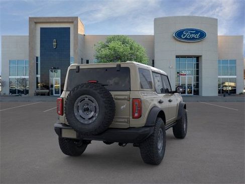 New 2025 Ford Bronco Badlands image 8