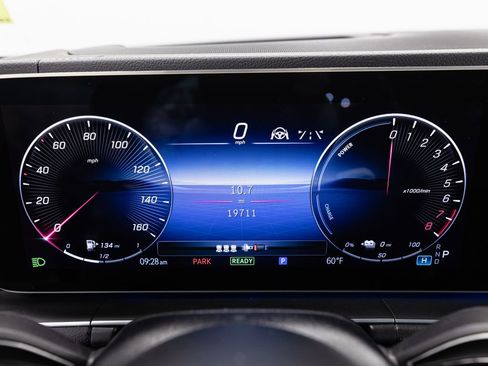 Used 2024 Mercedes-Benz GLE 450e 4MATIC image 14