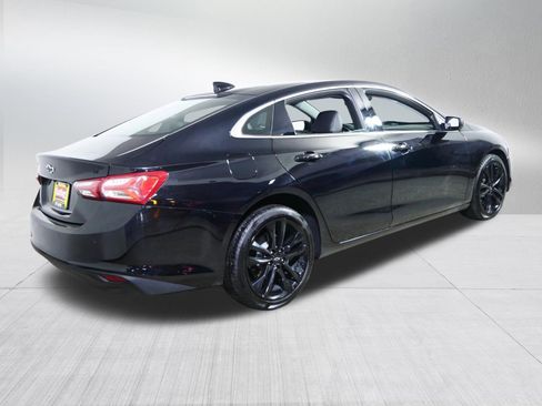 Used 2024 Chevrolet Malibu LT w/ Midnight Edition image 7