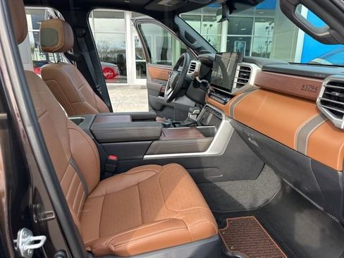 Used 2025 Toyota Tundra 1794 Edition AWD/4WD image 8