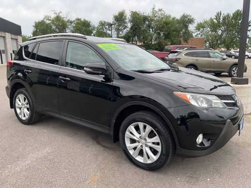 Used 2015 Toyota RAV4 Limited w/ Technology Package AWD/4WD image 10