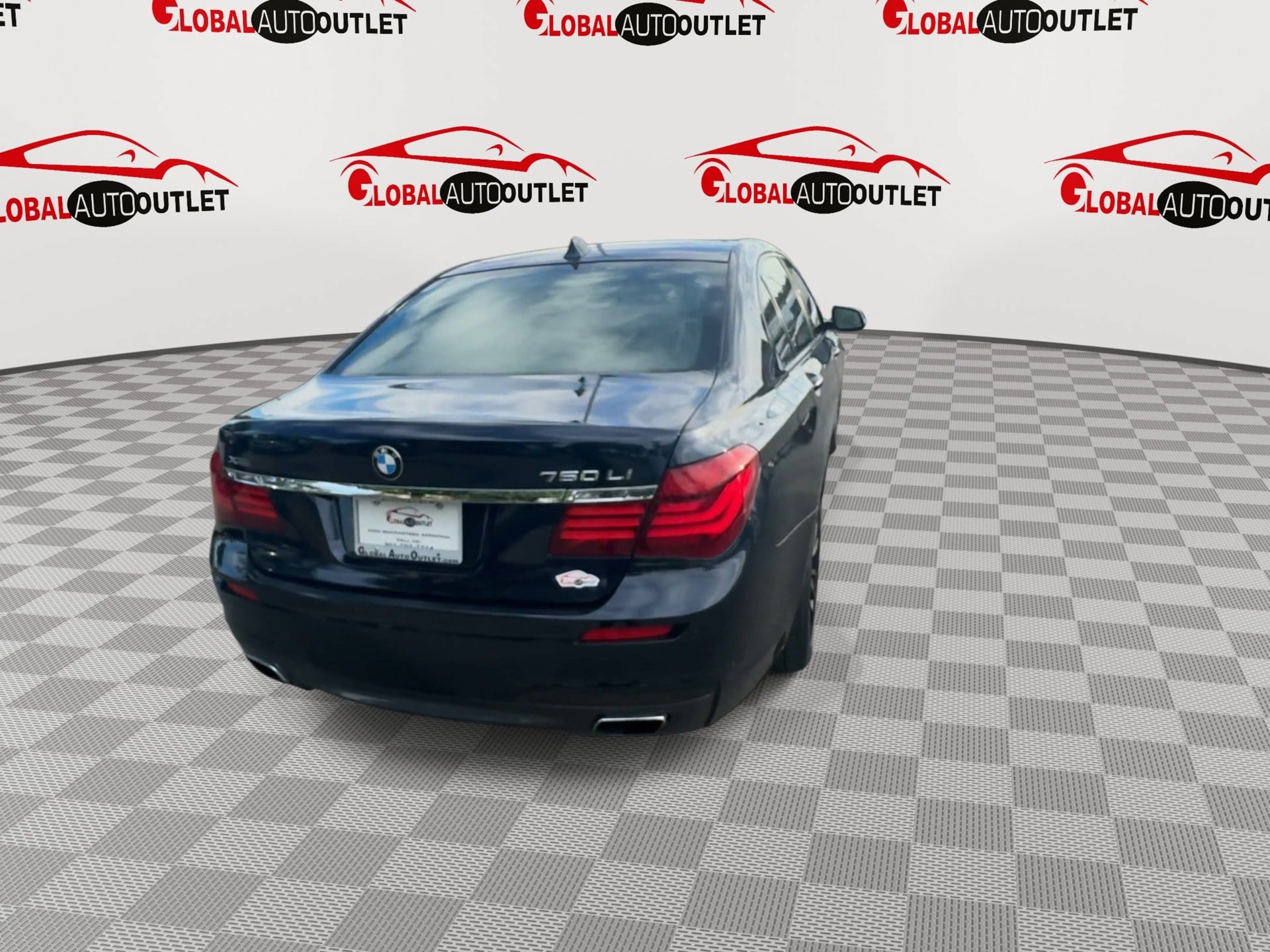 Used 2015 BMW 750Li xDrive AWD/4WD image 8