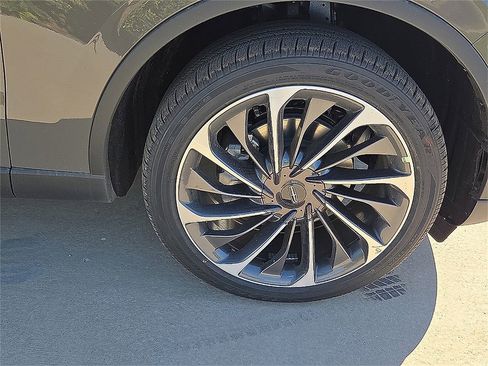 New 2025 Lincoln Aviator Reserve w/ Equipment Group 201A image 7