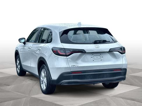 Used 2024 Honda HR-V LX image 6