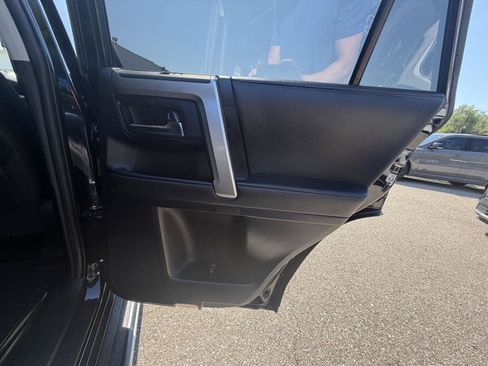 Used 2023 Toyota 4Runner SR5 Premium w/ Moonroof Package AWD/4WD image 27