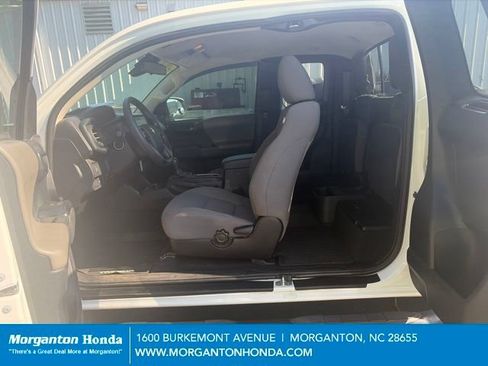 Used 2020 Toyota Tacoma SR w/ SR Convenience Package RWD image 22