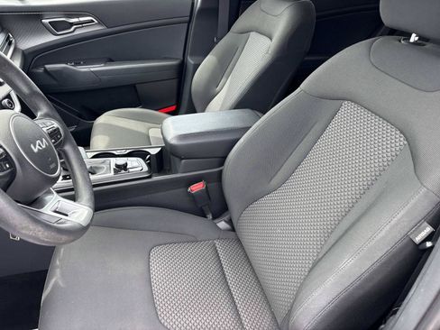 Used 2023 Kia Sportage LX AWD/4WD image 22