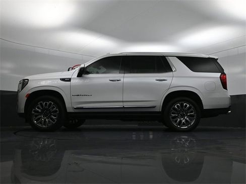 Used 2024 GMC Yukon Denali Ultimate image 26