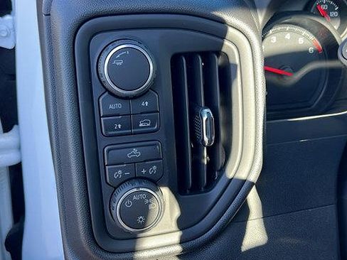 New 2026 Chevrolet Silverado 1500 W/T image 22