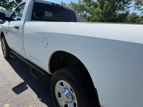 Used 2014 RAM 2500 Tradesman w/ Chrome Appearance Group AWD/4WD image 12