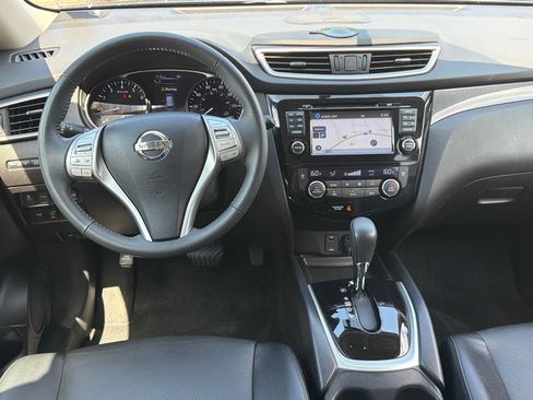Used 2016 Nissan Rogue SL w/ SL Premium Package FWD image 22