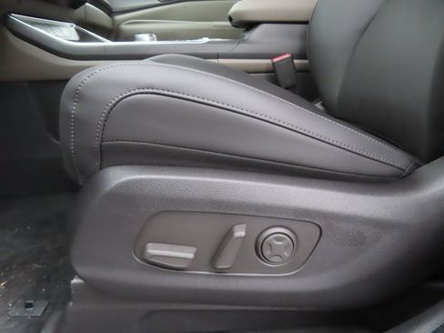 New 2026 Kia Carnival EX image 9