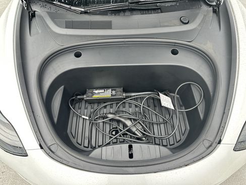 Used 2023 Tesla Model 3 Standard Range RWD image 34