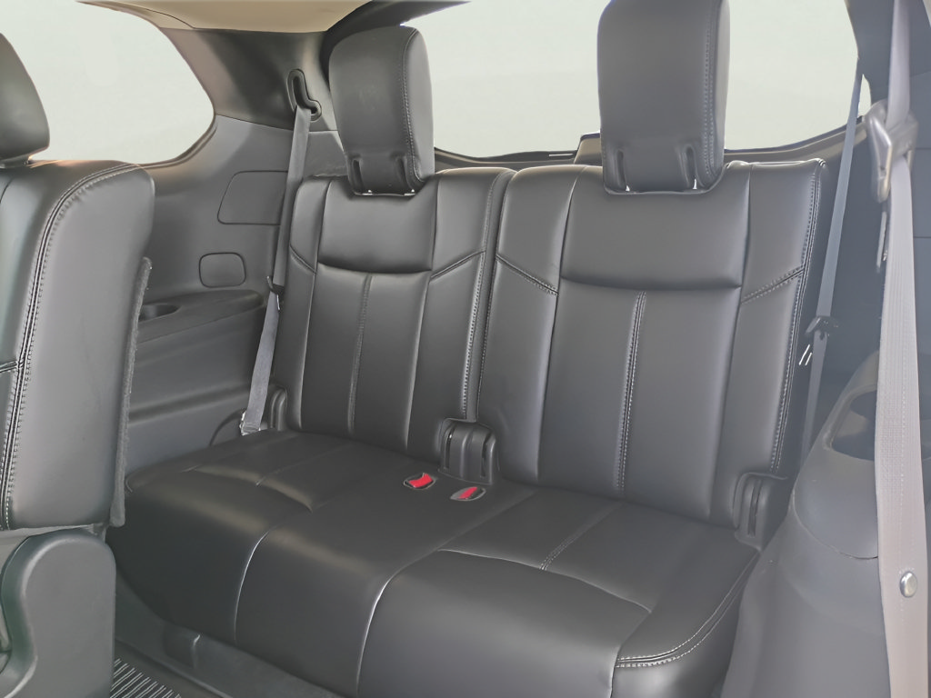 Used 2018 Nissan Pathfinder SL w/ Midnight Edition Package AWD/4WD image 14