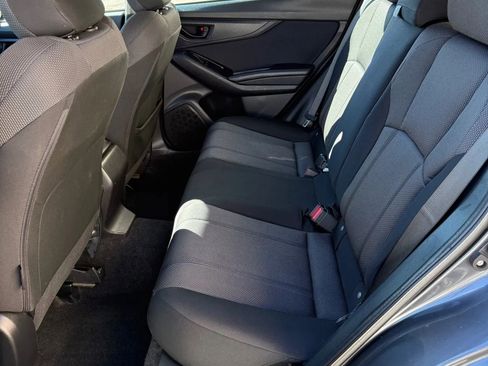 Used 2018 Subaru Impreza 2.0i Premium image 13