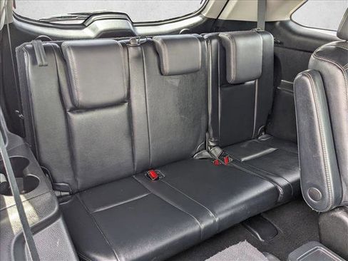 Used 2014 Toyota Highlander Limited Platinum FWD image 22