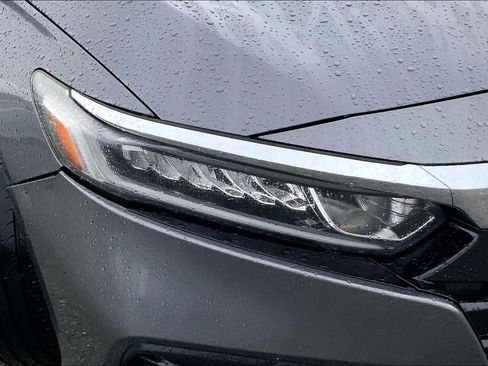 Used 2018 Honda Accord EX-L image 25