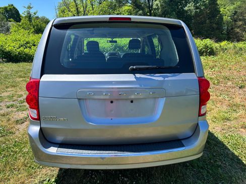 Used 2014 Dodge Grand Caravan American Value Package FWD image 6