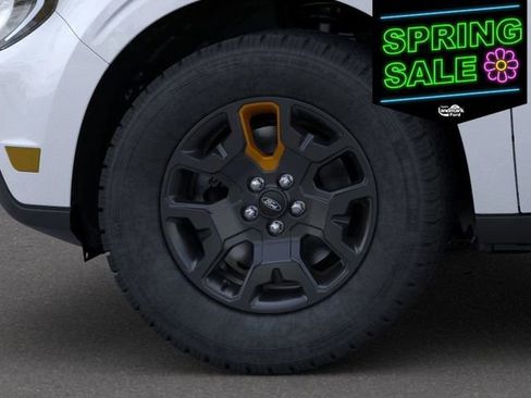 New 2025 Ford Maverick Tremor image 18