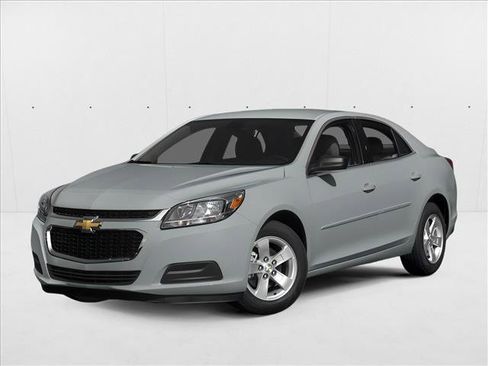 Used 2014 Chevrolet Malibu LT w/ Power Convenience Package image 1
