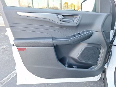 New 2026 Ford Escape Active w/ Cold Weather Package image 2