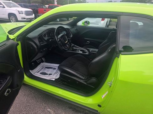 Used 2019 Dodge Challenger R/T Scat Pack w/ Plus Package RWD image 5