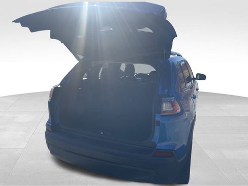 Used 2023 Jeep Cherokee Altitude Lux w/ Lux Elite Package image 24