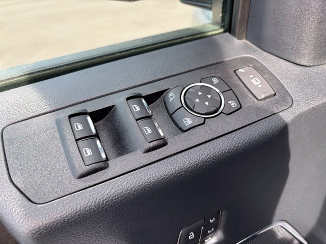 Certified 2022 Ford F350 Lariat w/ Chrome Package AWD/4WD image 18
