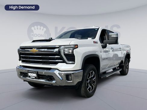 Used 2024 Chevrolet Silverado 2500 LTZ w/ LTZ Plus Package AWD/4WD image 1