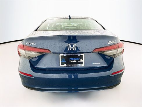 Used 2025 Honda Civic Sport Touring image 5